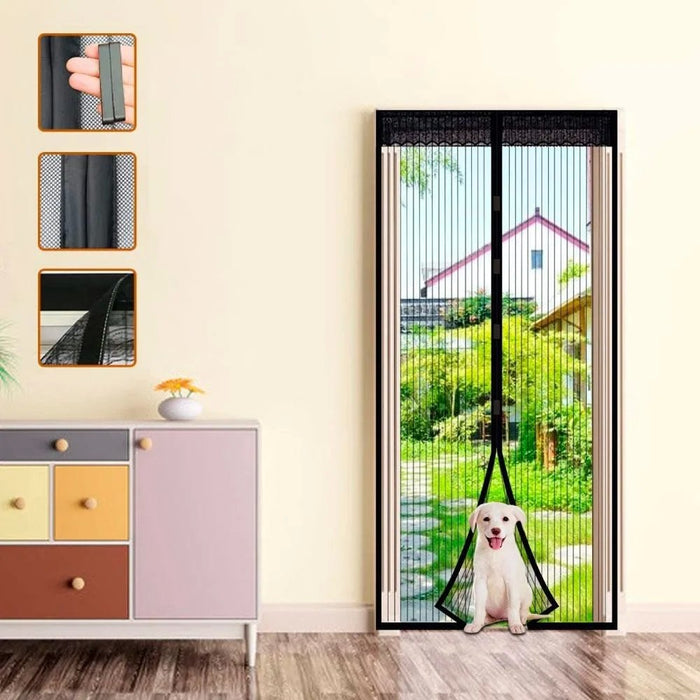 Zanzariera per Porte con Chiusura Magnetica