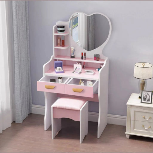 Tavolo trucco con specchio a cuore rosa e sgabello